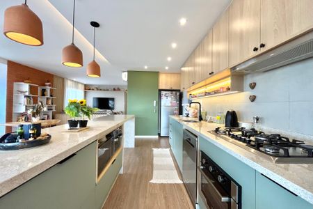 Apartamento à venda com 143m², 3 quartos e 2 vagasCozinha