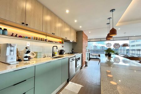 Apartamento à venda com 143m², 3 quartos e 2 vagasCozinha