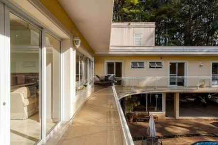 Casa para alugar com 937m², 5 quartos e 6 vagas