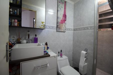 Apartamento à venda com 72m², 2 quartos e sem vagaBanheiro