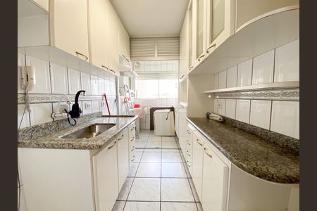 Apartamento para alugar com 76m², 3 quartos e 1 vaga