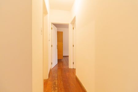 Corredor de apartamento para alugar com 3 quartos, 86m² em Vila Mariana, São Paulo