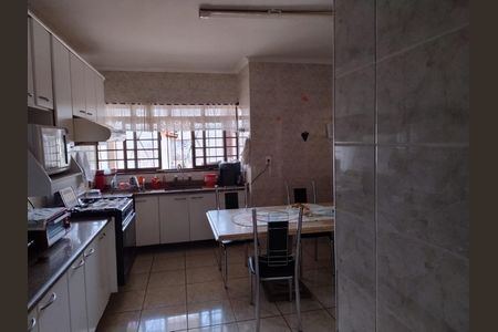 Casa à venda com 396m², 6 quartos e 10 vagas Casa à venda com 396m², 6 quartos e 10 vagasFoto 10