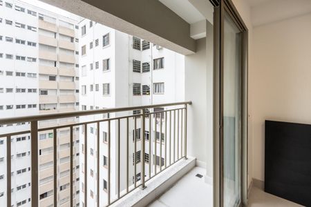 Studio à venda com 24m², 1 quarto e sem vaga Studio à venda com 24m², 1 quarto e sem vagaVaranda