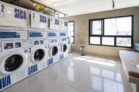 Apartamento à venda com 29m², 1 quarto e sem vagaÁrea comum