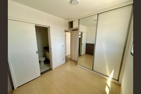 Apartamento para alugar com 65m², 3 quartos e 1 vaga