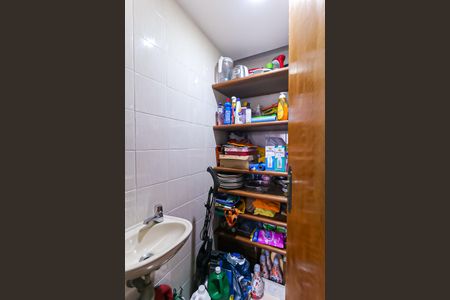 Apartamento à venda com 92m², 3 quartos e 2 vagasBanheiro de serviço