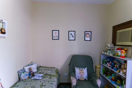 Apartamento à venda com 92m², 3 quartos e 2 vagasQuarto 2 