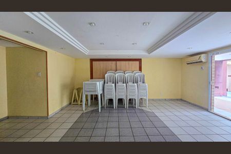 Apartamento à venda com 92m², 3 quartos e 2 vagasÁrea comum - Salão de festas