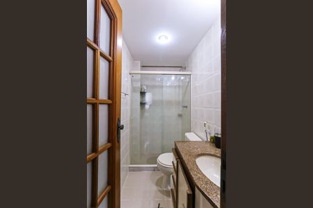 Apartamento à venda com 92m², 3 quartos e 2 vagasBanheiro da Suíte