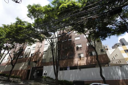 Apartamento para alugar com 70m², 3 quartos e 1 vagaFachada