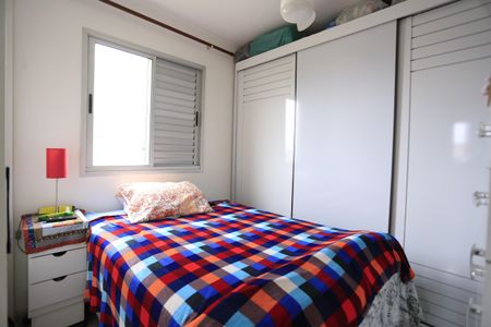 Casa à venda com 72m², 3 quartos e 2 vagasquarto