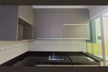 Apartamento à venda com 55m², 2 quartos e 1 vagaCozinha