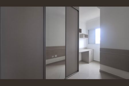 Apartamento à venda com 55m², 2 quartos e 1 vagaQuarto 2