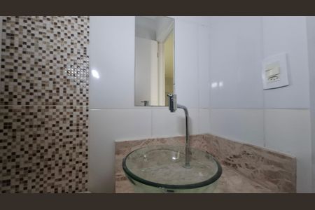 Apartamento à venda com 55m², 2 quartos e 1 vagaBanheiro 2