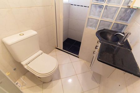 Apartamento para alugar com 73m², 2 quartos e sem vagaBanheiro