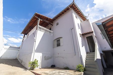 Casa à venda com 300m², 4 quartos e 6 vagasÁrea gourmet