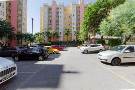 Apartamento à venda com 48m², 2 quartos e 1 vaga Apartamento à venda com 48m², 2 quartos e 1 vagaEstacionamento