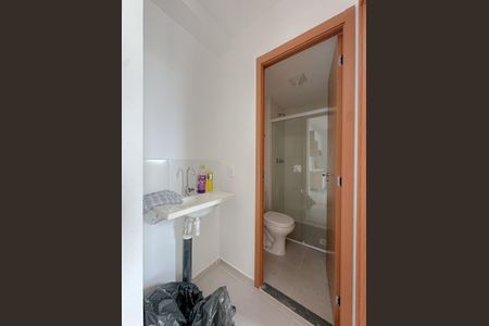 Apartamento para alugar com 36m², 2 quartos e sem vagaBanheiro