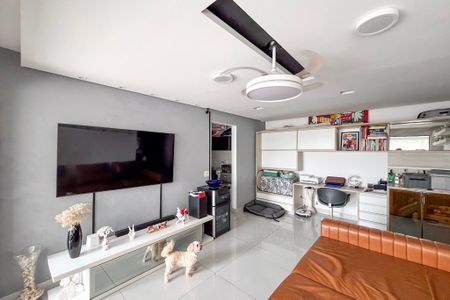 Sala de apartamento para alugar com 3 quartos, 114m² em Vila Gumercindo, São Paulo