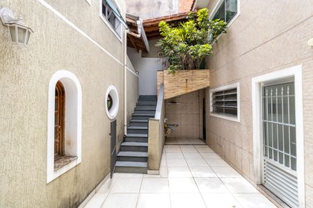 Casa para alugar com 60m², 1 quarto e sem vaga Casa para alugar com 60m², 1 quarto e sem vagaÁrea comum