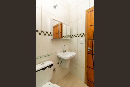 Casa para alugar com 60m², 1 quarto e sem vaga Casa para alugar com 60m², 1 quarto e sem vagaBanheiro