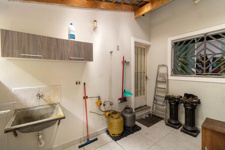 Casa para alugar com 60m², 1 quarto e sem vaga Casa para alugar com 60m², 1 quarto e sem vagaÁrea de Serviço