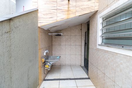 Casa para alugar com 60m², 1 quarto e sem vagaÁrea de Serviço