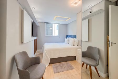 Apartamento à venda com 61m², 2 quartos e 1 vaga Apartamento à venda com 61m², 2 quartos e 1 vagaSuíte