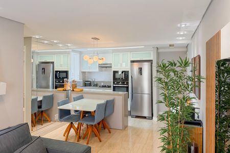 Apartamento à venda com 61m², 2 quartos e 1 vaga Apartamento à venda com 61m², 2 quartos e 1 vagaSala