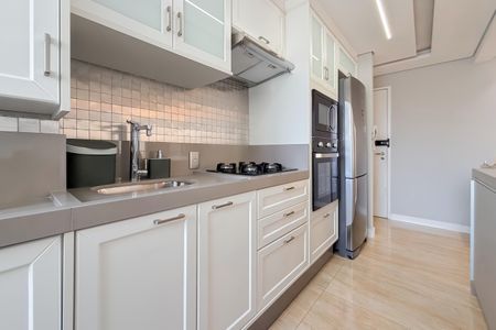 Apartamento à venda com 61m², 2 quartos e 1 vaga Apartamento à venda com 61m², 2 quartos e 1 vagaCozinha