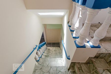 Casa de condomínio à venda com 234m², 5 quartos e 3 vagas