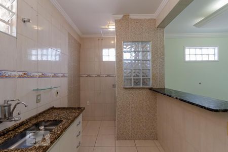 Casa de condomínio à venda com 234m², 5 quartos e 3 vagas