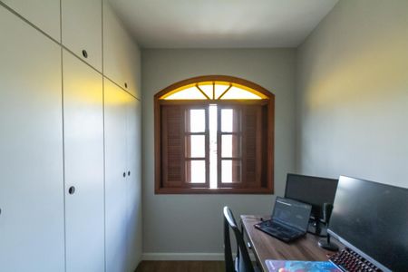 Apartamento à venda com 75m², 3 quartos e 1 vagaQuarto 2