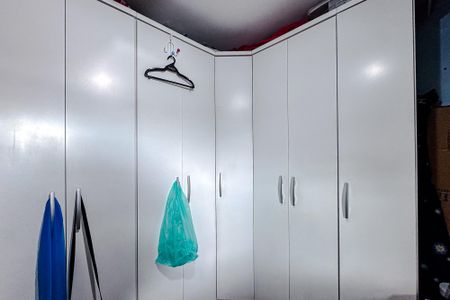 Apartamento à venda com 129m², 4 quartos e 4 vagas Apartamento à venda com 129m², 4 quartos e 4 vagasQuarto 4