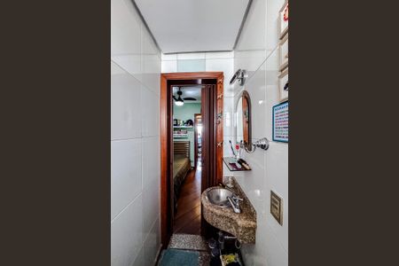 Apartamento à venda com 129m², 4 quartos e 4 vagas Apartamento à venda com 129m², 4 quartos e 4 vagasBanheiro da Suíte