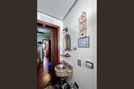 Apartamento à venda com 129m², 4 quartos e 4 vagas Apartamento à venda com 129m², 4 quartos e 4 vagasBanheiro da Suíte