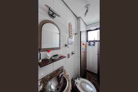 Apartamento à venda com 129m², 4 quartos e 4 vagas Apartamento à venda com 129m², 4 quartos e 4 vagasBanheiro da Suíte