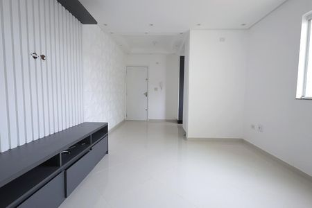 Apartamento à venda com 100m², 2 quartos e 1 vaga Apartamento à venda com 100m², 2 quartos e 1 vagaSala