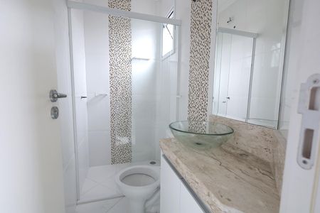 Apartamento à venda com 100m², 2 quartos e 1 vaga Apartamento à venda com 100m², 2 quartos e 1 vagaBanheiro Suíte