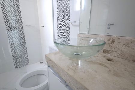 Apartamento à venda com 100m², 2 quartos e 1 vaga Apartamento à venda com 100m², 2 quartos e 1 vagaBanheiro