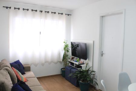 Sala de apartamento para alugar com 2 quartos, 40m² em Granja Viana, Cotia