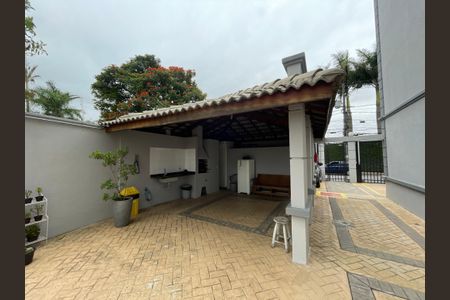 Apartamento para alugar com 40m², 2 quartos e 1 vaga Apartamento para alugar com 40m², 2 quartos e 1 vagaÁrea comum - Churrasqueira