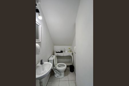 Casa à venda com 80m², 3 quartos e sem vaga Casa à venda com 80m², 3 quartos e sem vagaLavabo