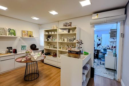 Casa à venda com 80m², 3 quartos e sem vaga Casa à venda com 80m², 3 quartos e sem vagaSala 2