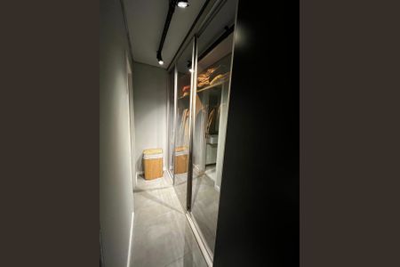 Closet de apartamento para alugar com 1 quarto, 40m² em Bela Vista, São Paulo