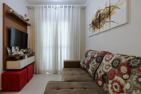 Apartamento para alugar com 66m², 3 quartos e 1 vagaSala