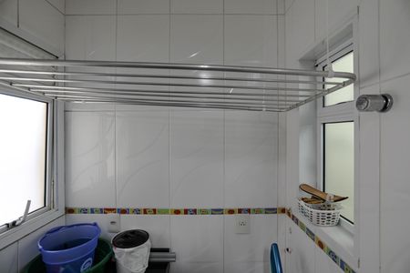 Apartamento para alugar com 66m², 3 quartos e 1 vagaÁrea de Serviço