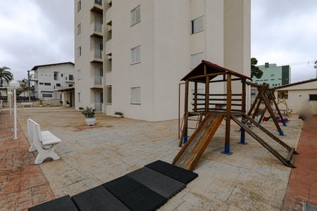 Apartamento para alugar com 66m², 3 quartos e 1 vagaÁrea Comum