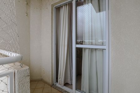 Sacada de apartamento para alugar com 3 quartos, 66m² em Centro, Mogi das Cruzes